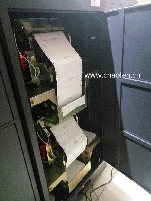 如何在税务局大厅自助购票机上领购发票呢?